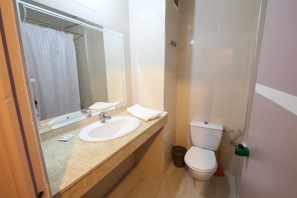 Hotel Akouas Meknès Buitenkant foto