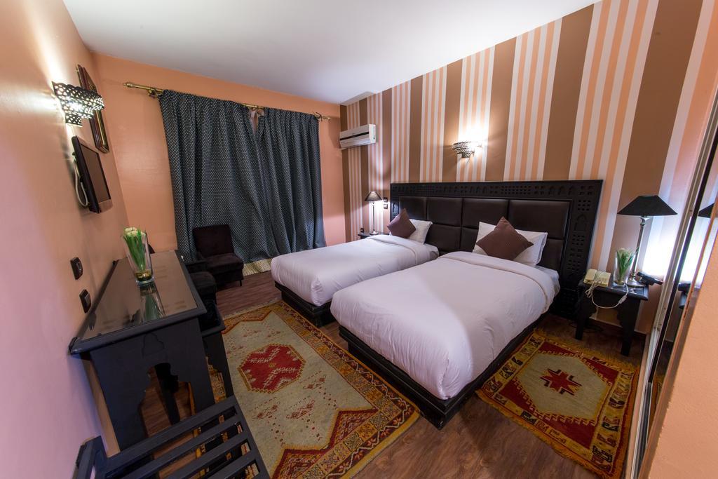 Hotel Akouas Meknès Kamer foto